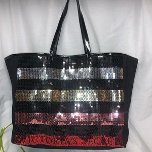 Victoria Secrets — tote excellent new condition